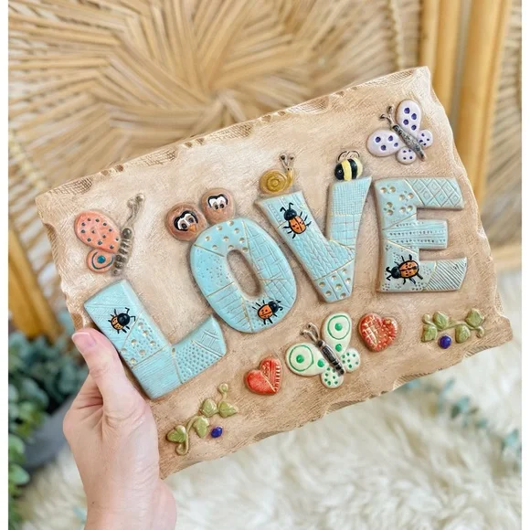 Vintage 80s Ceramic “LOVE” Plaque Wall Hanging Cute Kitschy - Picture 3 of 4